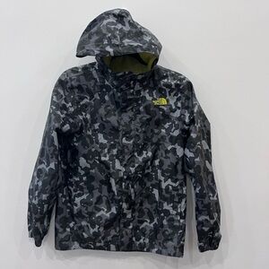 The North Face Black and Gray camo Patterned Zipline Rain Jacket size 14/16